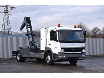 Camion ampliroll MERCEDES-BENZ Atego 1218