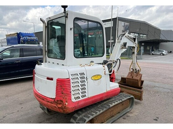 Mini pelle TAKEUCHI TB135