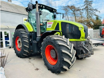 Tracteur agricole CLAAS Axion 950