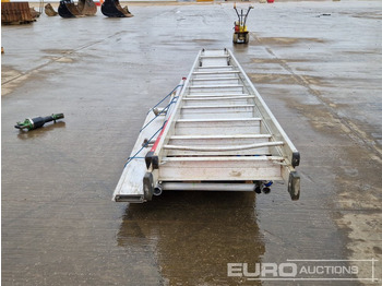 Matériel de chantier Wheeled Scaffolding Platform, Aluminium Ladder (2 of): photos 4