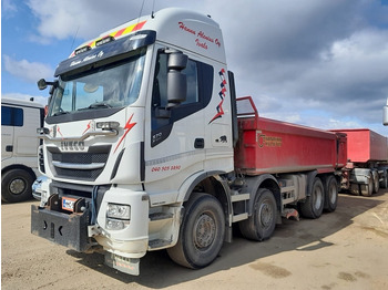 Camion benne IVECO Stralis