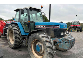 Tracteur agricole FORD