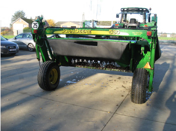 Faucheuse JOHN DEERE