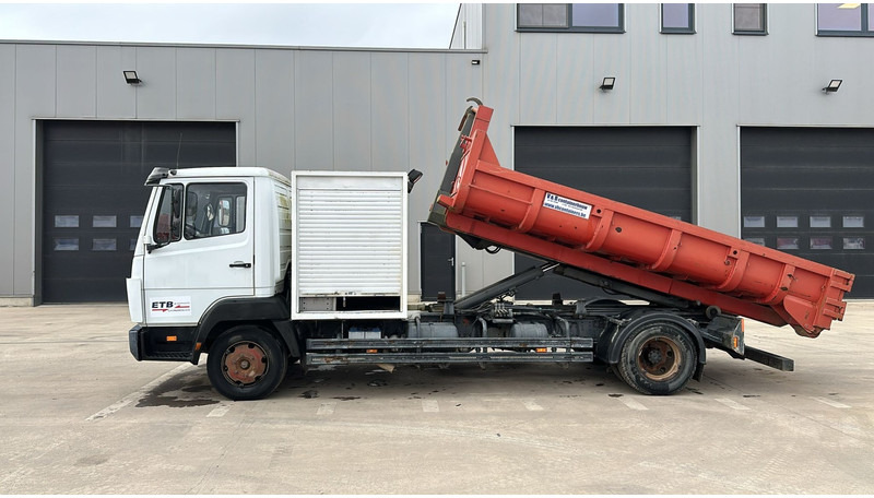 Crédit-bail Mercedes-Benz SK 814 (BELGIAN TRUCK / HOOK / PERFECT CONDITION !!! / WITH CONTAINER / 363000 KM !!!! ) Mercedes-Benz SK 814 (BELGIAN TRUCK / HOOK / PERFECT CONDITION !!! / WITH CONTAINER / 363000 KM !!!! ): photos 9