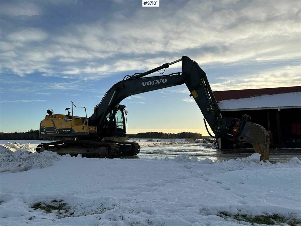 Pelle sur chenille Volvo EC250DL: photos 50