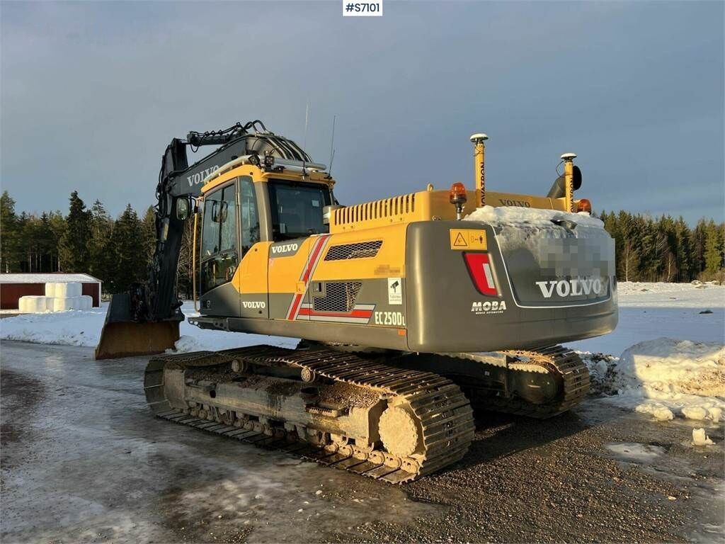 Pelle sur chenille Volvo EC250DL: photos 10