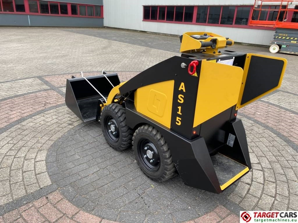 Crédit-bail Conmeq AS15 Mini Skid Steer Loader 4x4 Electric  Conmeq AS15 Mini Skid Steer Loader 4x4 Electric: photos 6