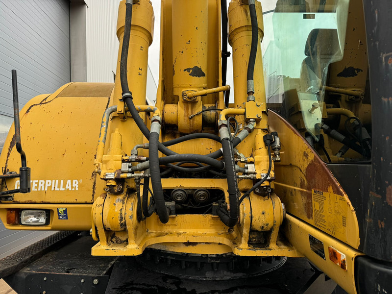 Pelle sur pneus Caterpillar M322C - Hydraulic stabilizers / VA Triple boom / CE-certified,: photos 18