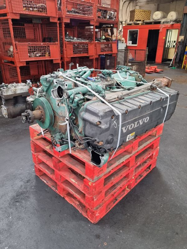 Moteur Volvo  DH12D Engine: photos 6