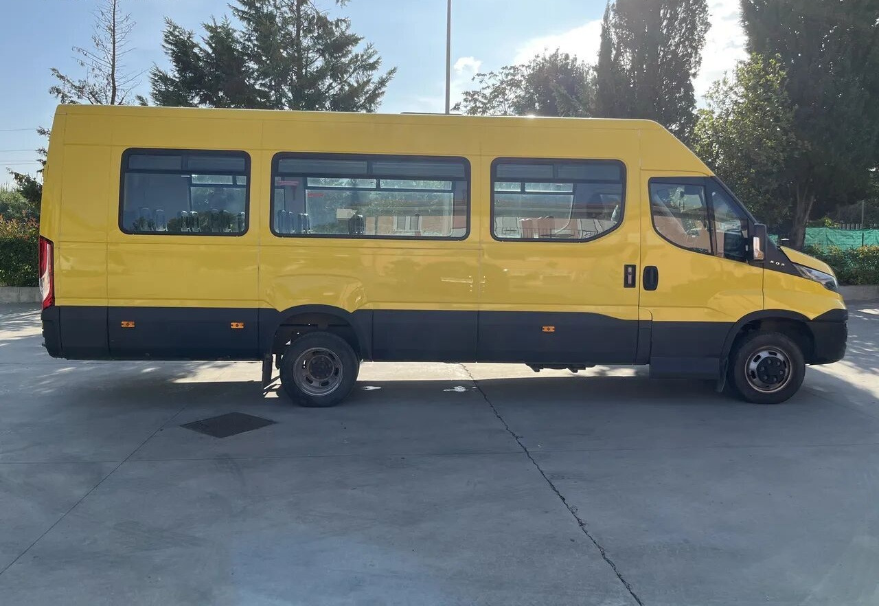 Minibus, Transport de personnes IVECO Daily: photos 7