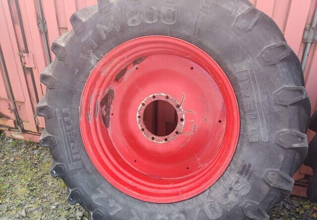 Pneu pour Tracteur agricole Fendt Takarenkaat 650/65R42 vanteineen: photos 10