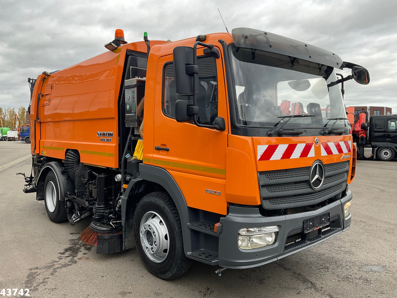 Balayeuse de voirie Mercedes-Benz ATEGO 1523 Faun VIAJET 6 R/HS Wegdekreiniger Just 14.776 km!: photos 8