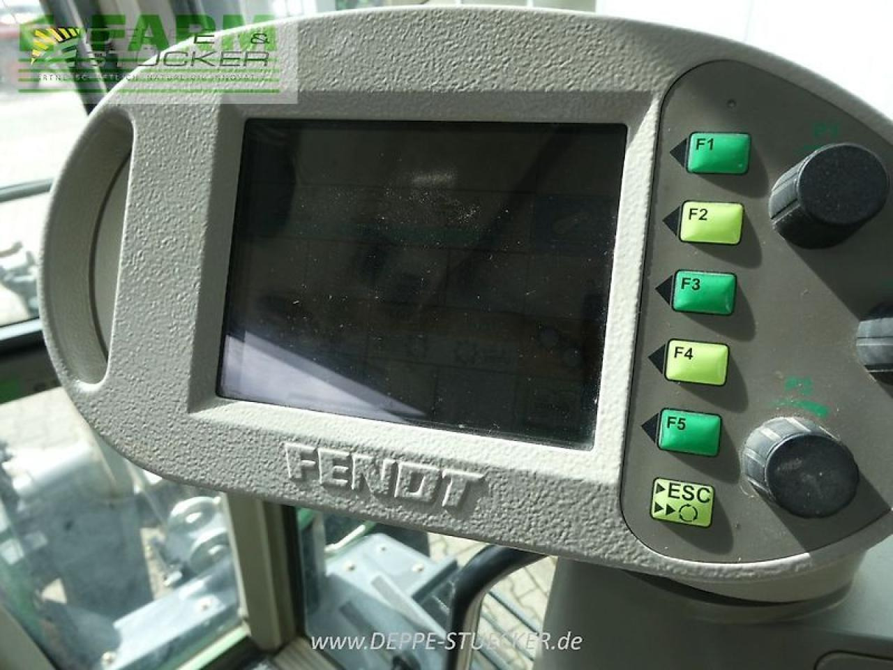 Tracteur agricole Fendt 412 vario: photos 17