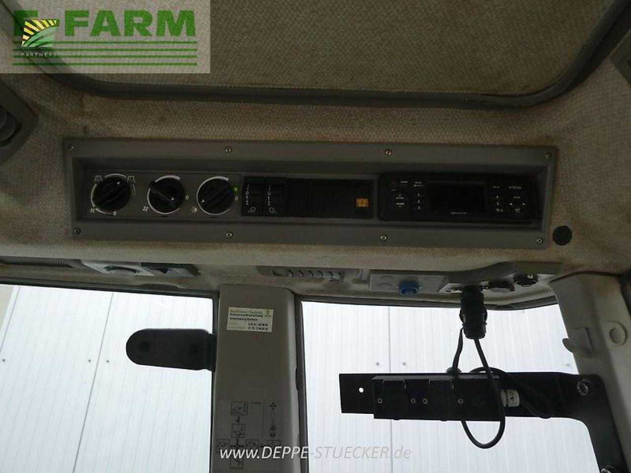 Tracteur agricole Fendt 412 vario: photos 16