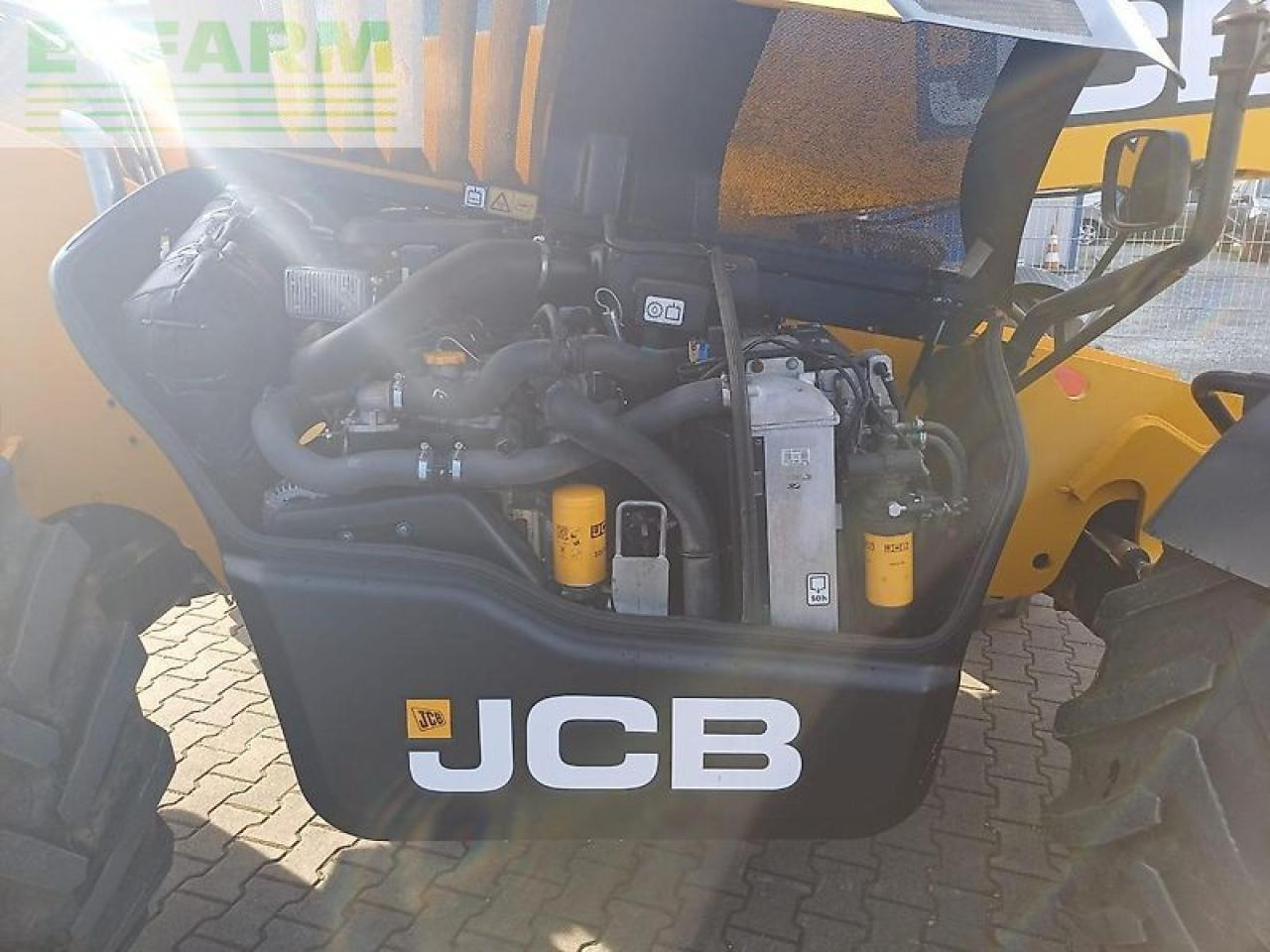 Chargeuse sur pneus JCB 560-80 agriplus: photos 6