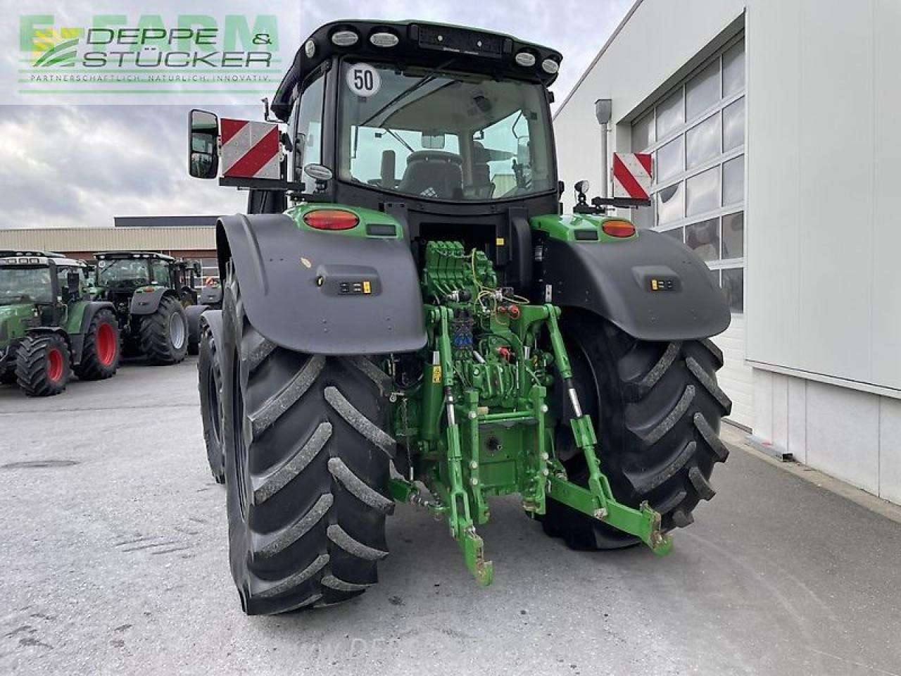 Tracteur agricole John Deere 6250r: photos 10