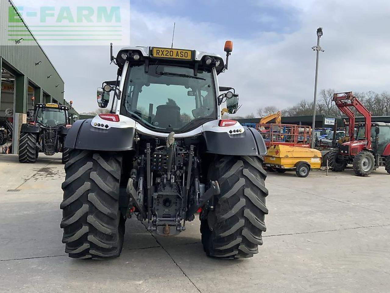 Tracteur agricole Valtra n154 active tractor (st22245): photos 6