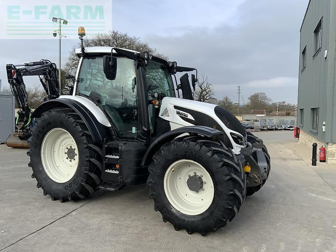 Tracteur agricole Valtra n154 active tractor (st22245): photos 9