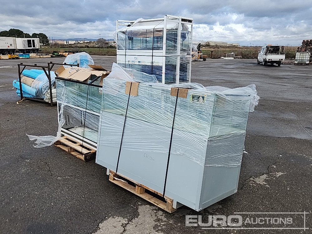 Matériel de chantier Pallet of Various Aquariums (4 of): photos 6