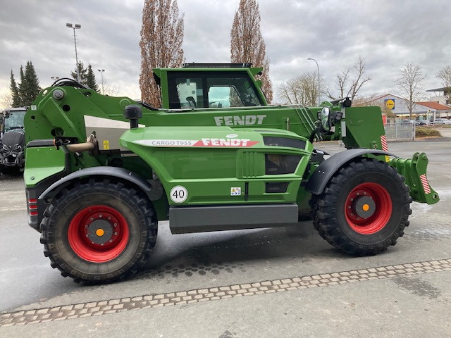 Chargeuse Fendt Cargo T955: photos 9