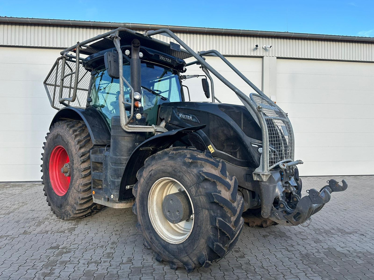 Tracteur agricole Valtra S 374: photos 17