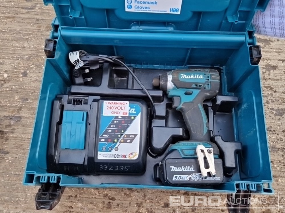 Matériel de chantier Makita 110Volt Impact Gun, 110Volt Hammer Drill, Battery Impact Gun (2 of), Battery Hammer Drill, Spectra Laser Level: photos 22