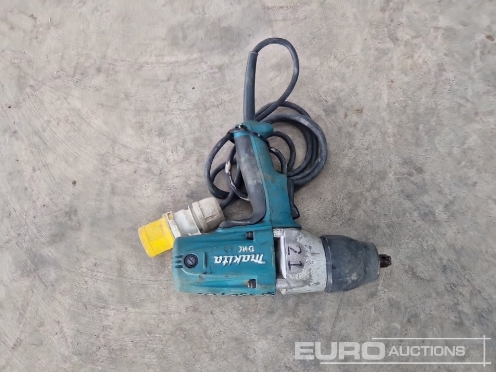 Matériel de chantier Makita TW035 110 Volt Impact Wrench: photos 6