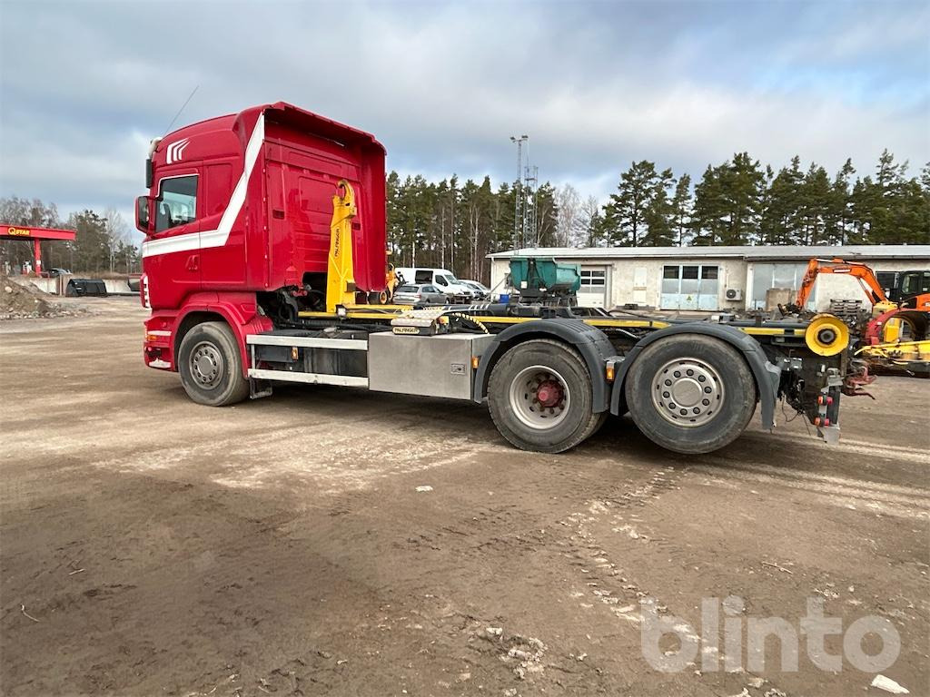 Camion ampliroll SCANIA R560: photos 11