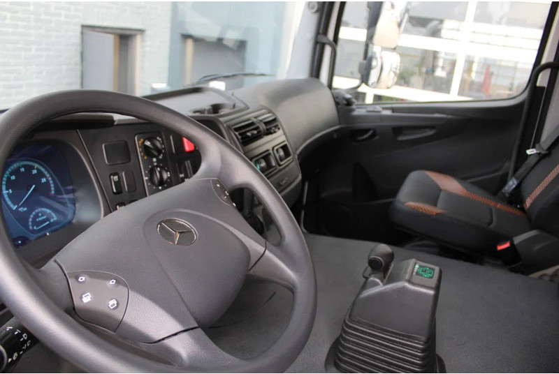 Camion benne neuf Mercedes-Benz Axor 3344 K 6x4 Tipper Truck: photos 13